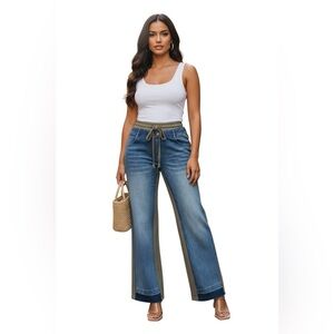 Boutique Trendy Stylish Two Tone Distressed Jeans Relaxed Leg High Waist Casual